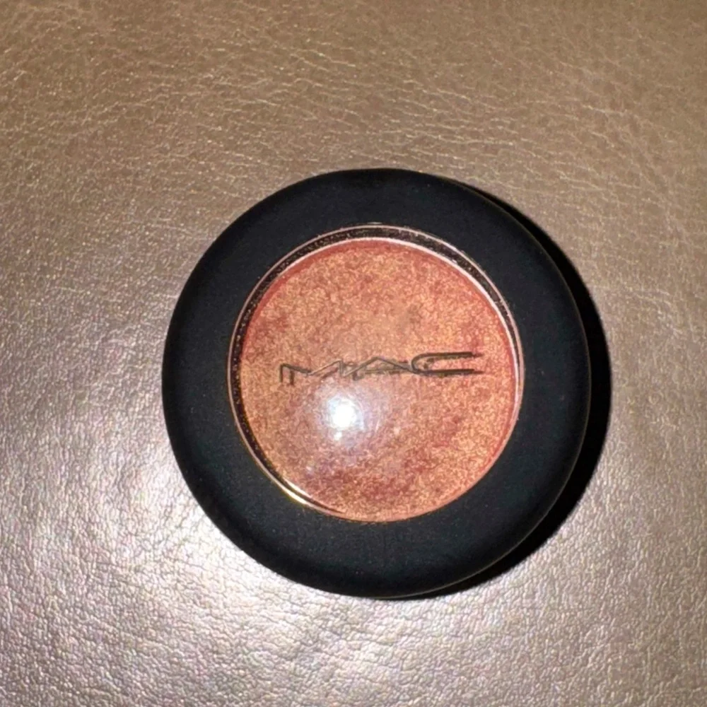 Mac Say yeah eyeshadow